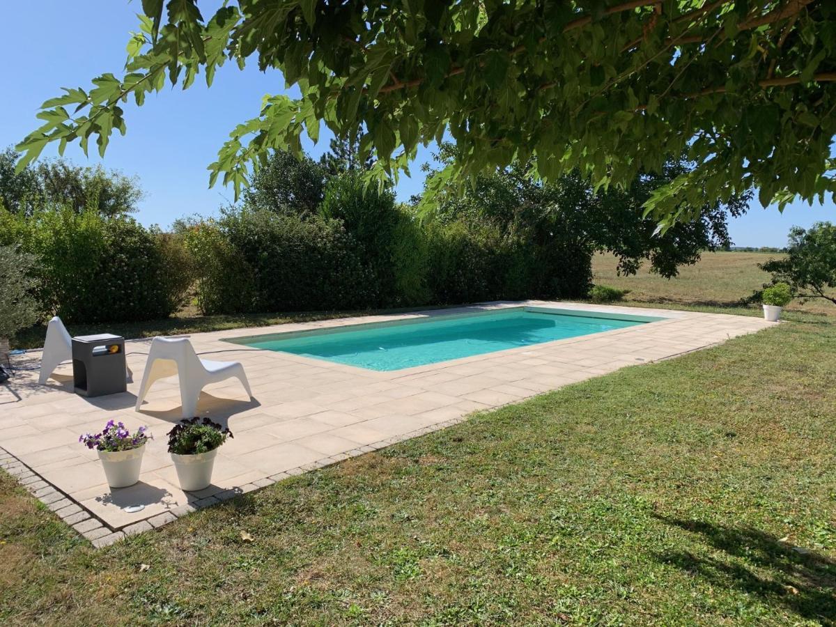 Le Logis De La Chouette Hotel Bauge-en-Anjou Bagian luar foto