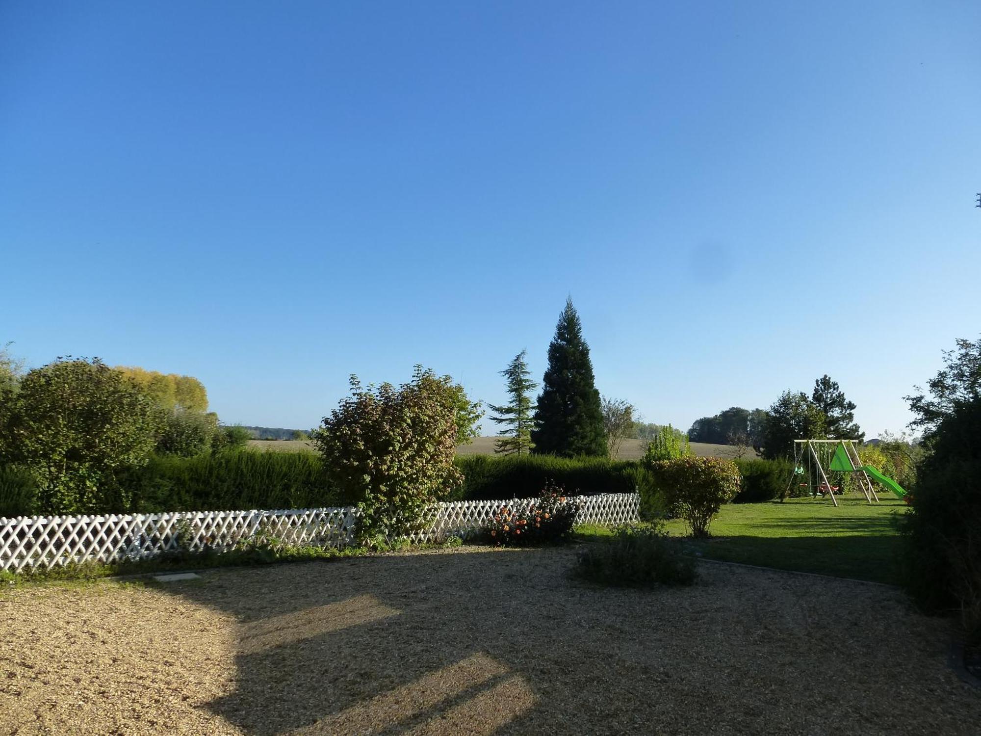 Le Logis De La Chouette Hotel Bauge-en-Anjou Bagian luar foto